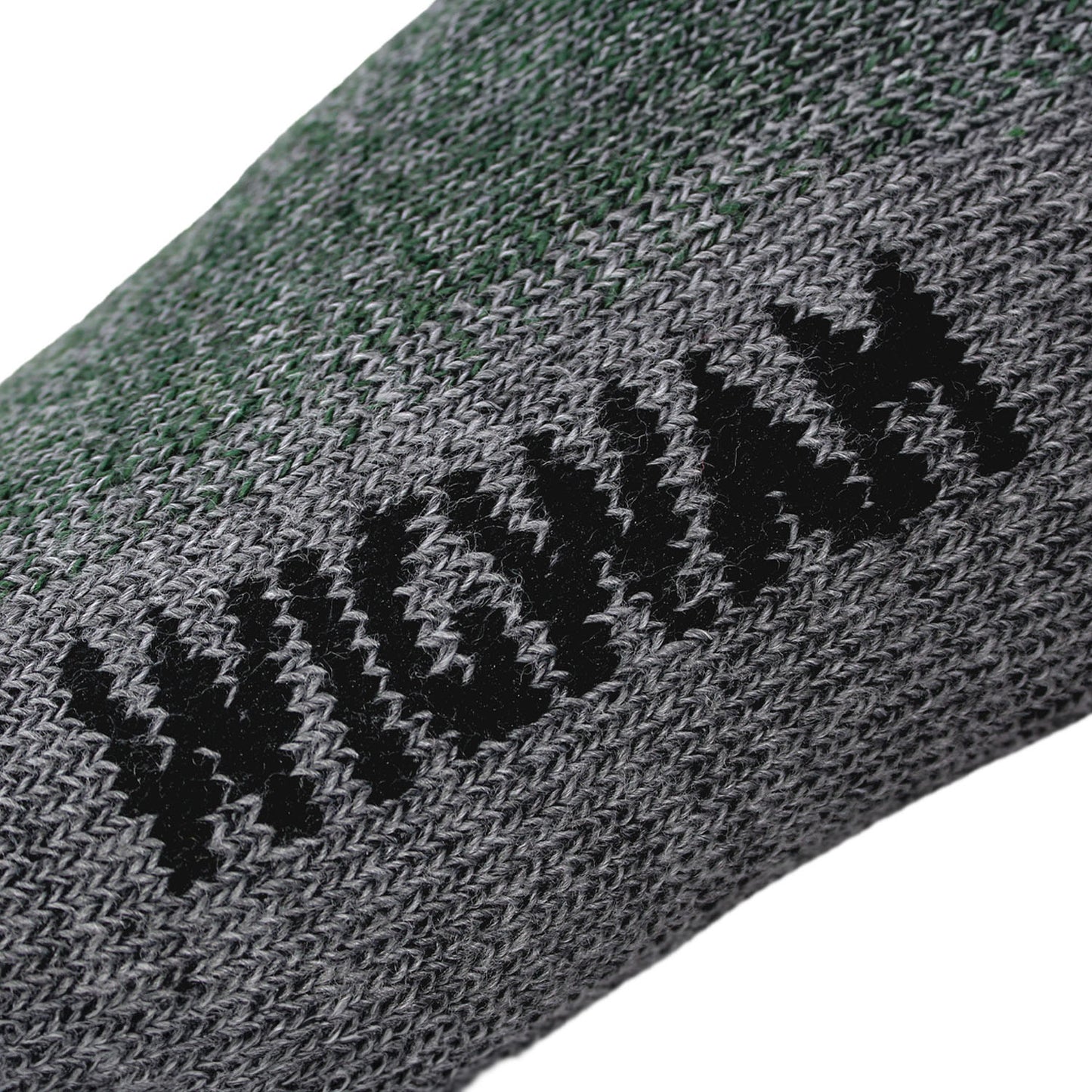 Kashmir knit in logo